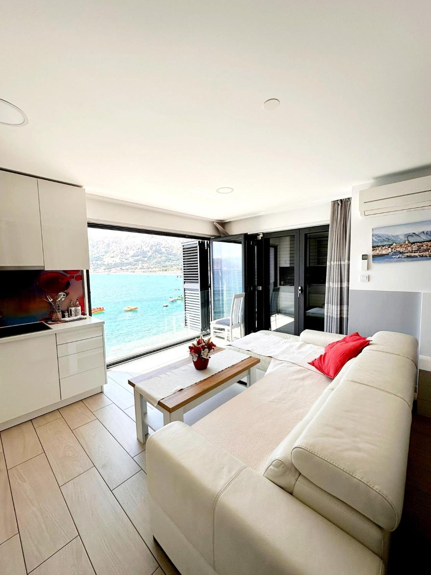 Apartments Palada 1 Baska  Exterior photo