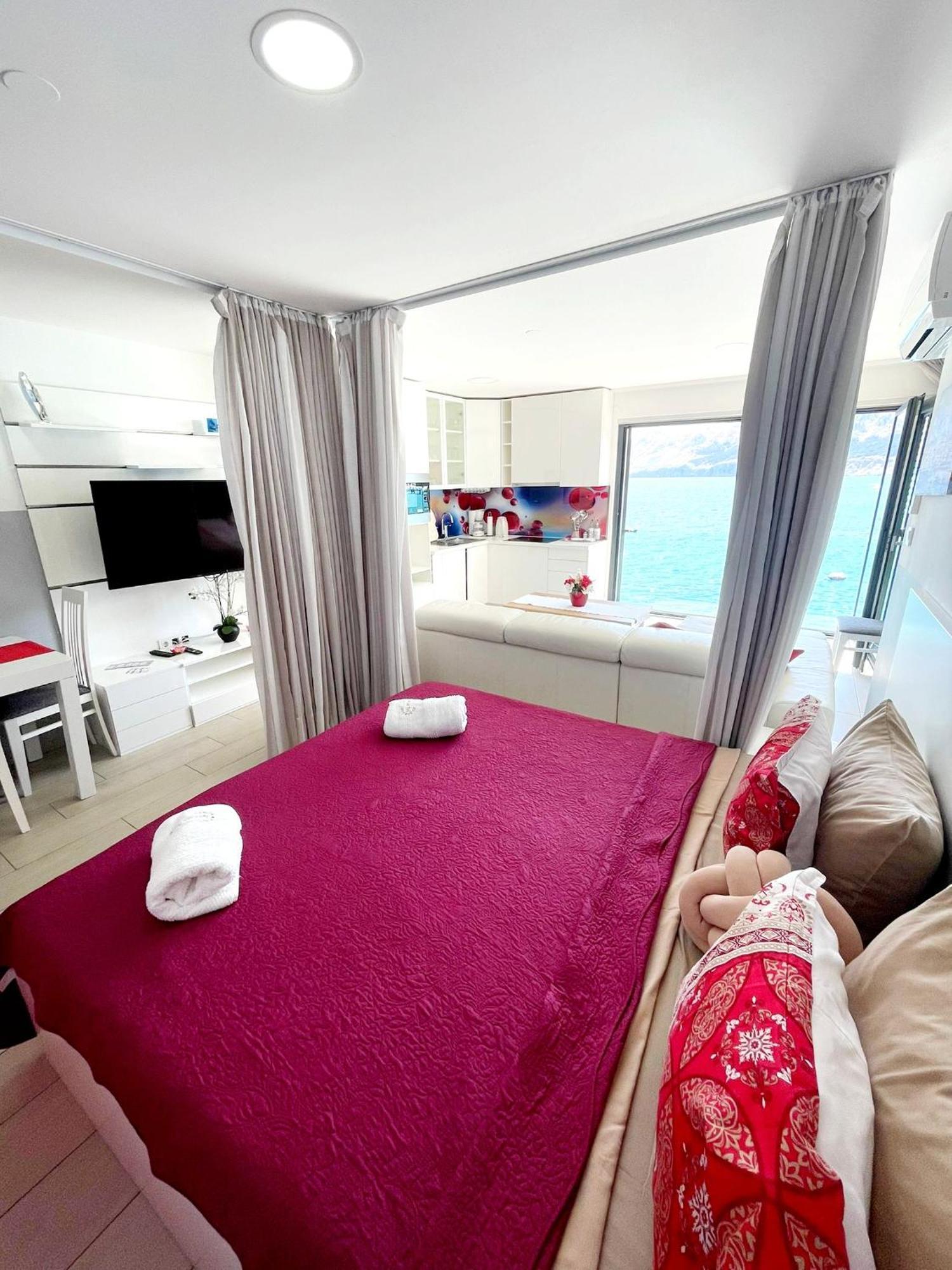 Apartments Palada 1 Baska  Exterior photo